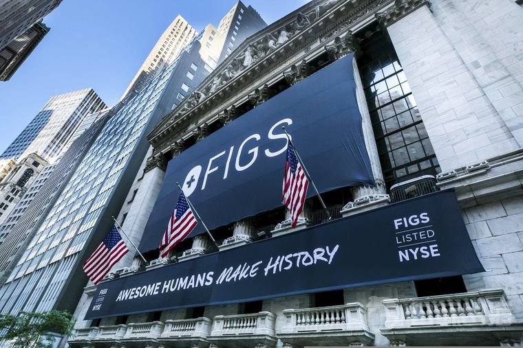 「FIGS」单季度营收过亿美金，服装出海除了内卷或许还有别的选择