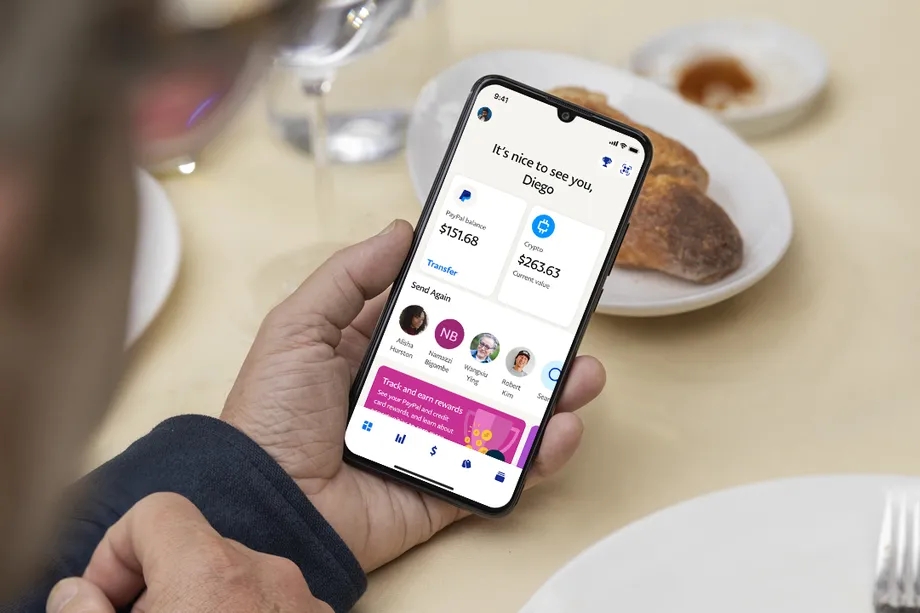 PayPal更新其移动版应用程序，是其成为银行的第一步