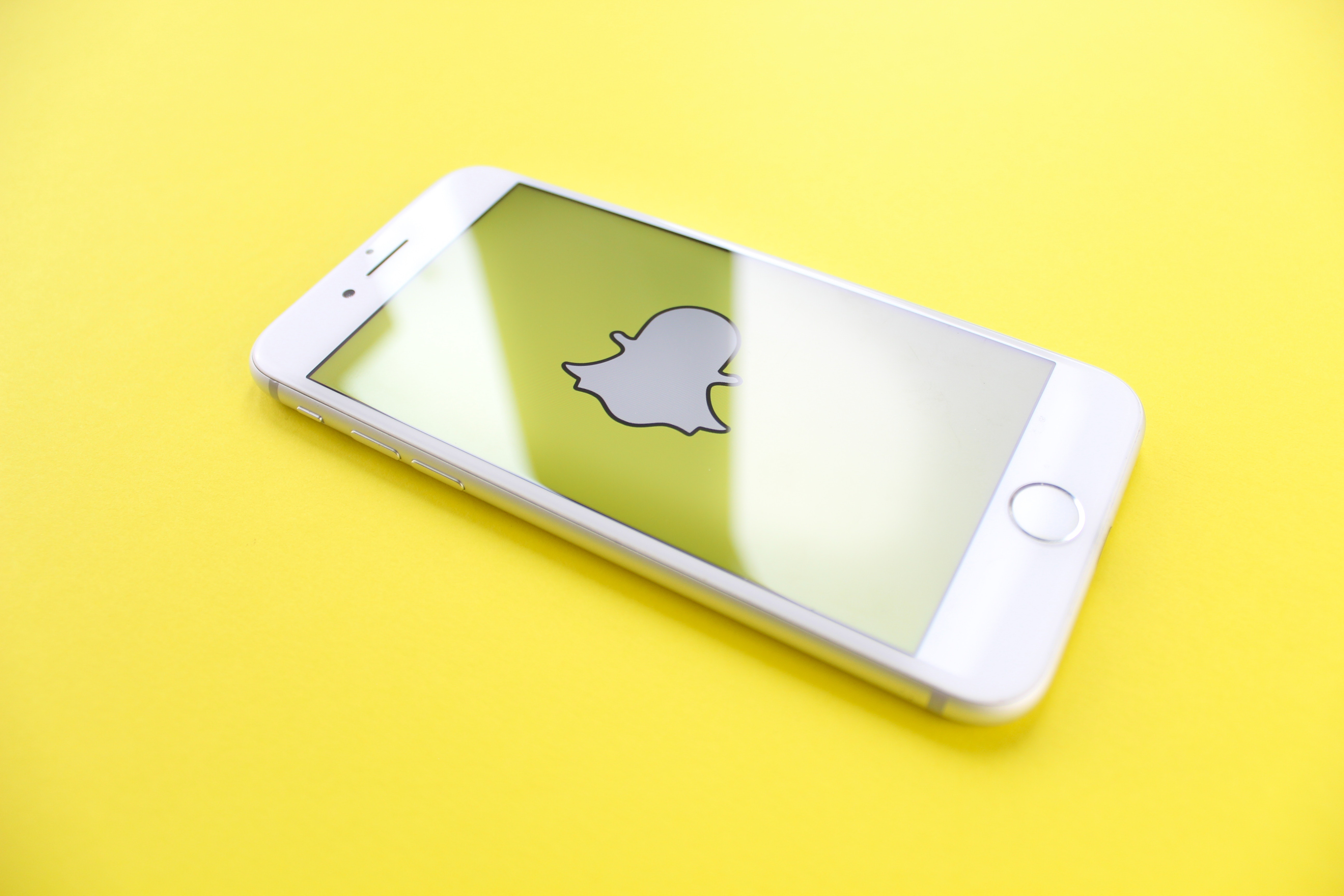 「Snapchat」 正在测试付费订阅功能